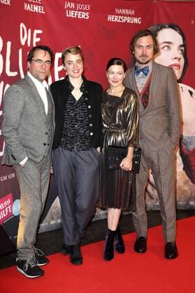 Jan Josef Liefers, Adele Haenel, Hannah Herzsprung und Lars Eidinger bei der Premiere des Kinofilms Die Blumen von gestern im Kino International. Berlin, 11.01.2017 Foto:xS.xGabschx xFuturexImage