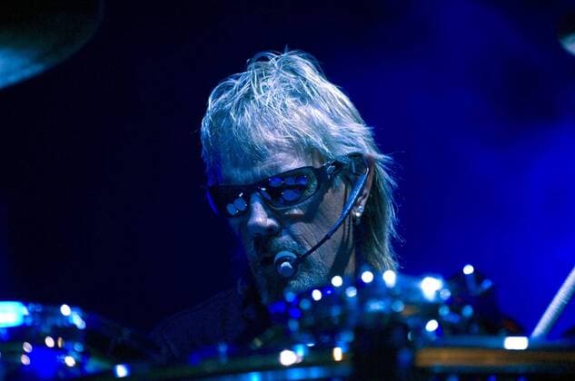 Nov 04, 2007 - San Francisco, California, USA - Drummer FRANK BEARD of ZZ TOP live at the Warfield Theater in San Francisco.  - ZUMAb18_ 20071104_mkh_b18_131