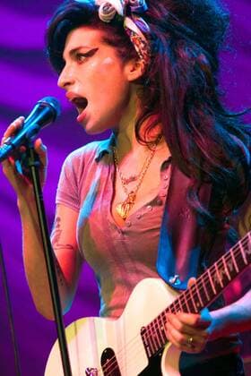 Nov. 24, 2007 - London, Greater London, United Kingdom - K55686.Amy Winehouse-Live Concert-Brixton Academy, Brixton, London, United Kingdom 11-23-2007. AMANDA ROSE- - 2007.AMY WINEHOUSE - ZUMAg49_ 20071124_gaf_g49_021