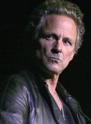 Nov 02, 2006; Alpine, CA, USA; Musician LINDSEY BUCKINGHAM of Fleetwood Mac fame performs in concert at Viejas Entertainment s DreamCatcher lounge in Alpine, CA. Mandatory - ZUMAr06_ 20061102_sim_r06_976