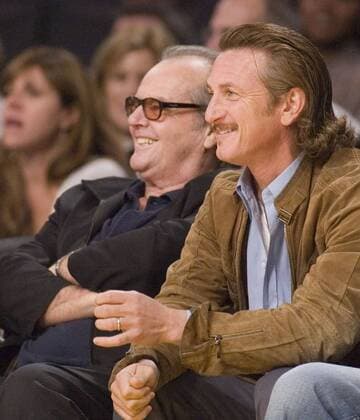 Nov 10, 2006; Los Angeles, CA, USA; U.S. actors JACK NICHOLSON (L) and SEAN PENN chat as they watch the Detroit Pistons play the Los Angeles Lakers in their NBA game. The Detroit Piston won the game 97 to 83. Mandatory - ZUMAa60_ 20061110_mkh_a60_086