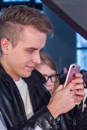 Julian Claßen (Julienco) bei der Premiere - Ritter Rost 2 Das Schrottkomplott - am 14.01.2017 im Cinedom Kino in Köln. Premiere - Ritter Rost 2 Das Schrottkomplott -