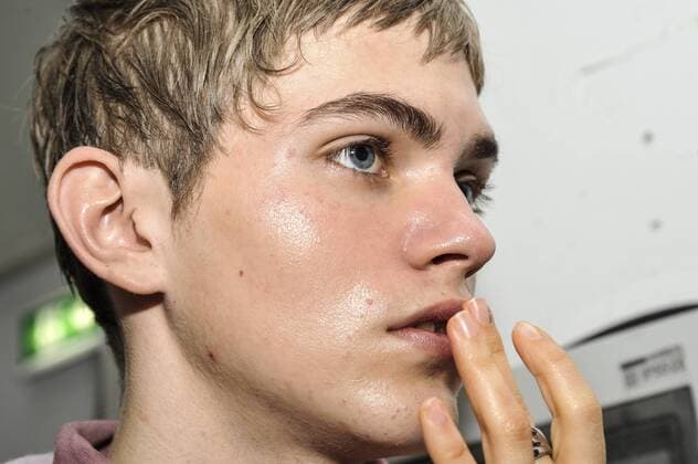 Italy:Miaoran backstage at Milan Fashion week Models are seen on backstage of Miaoran show during Milan Men s Fashion Week Fall Winter.  GaetanoxPiazzolla