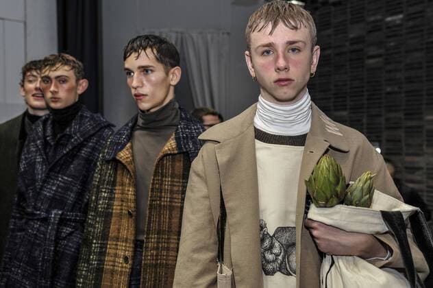 Italy:Miaoran backstage at Milan Fashion week Models are seen on backstage of Miaoran show during Milan Men s Fashion Week Fall Winter.  GaetanoxPiazzolla