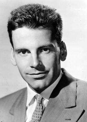OSCARS. Bester Hauptdarsteller. Preisträger 1961-1970 Austrian actor Maximilian Schell, who won the Academy Award for best actor in 1961 for his portrayal of a defense attorney in the drama Judgment at Nuremberg, has died aged 83. The actor s death was announced Saturday by his agent, who said that Schell died overnight at a hospital in Innsbruck following a sudden and serious illness . PICTURED: 1958 - MAXIMILIAN SCHELL in The Young Lions . - ZUMAg49_ 20060824_gaf_g182_310