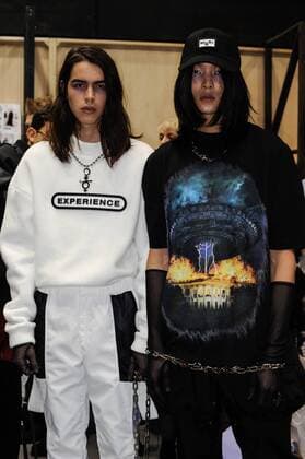 Mailand Fashion Week - Malibu1992 Modenschau Backstage Italy: Malibu 1992 backstage at Milan Fashion week Malibu 1992 backstage at Milan, man s fashion week  GaetanoxxPiazzolla