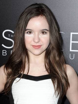 January 17, 2017 - Hollywood, California, U.S. - Aubrey Miller attends The Los Angeles Premiere of The Space Between Us held at the Arclight Theater in Hollywood, California on January 17, 2017. 2017 Hollywood U.S. - ZUMAl86_ 20170117_zaf_l86_008