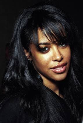 May 25, 2006 - Miami, Florida, USA - R&B singer turned actress AALIYAH (Aaliyah Haughton - ZUMAj10_ 20060525_dam_j10_002