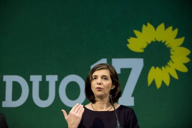 Goering-Eckardt, Urwahl, Die Gruenen DEU, Deutschland, Germany, Berlin, 18.01.2017 Katrin Goering-Eckardt, Fraktionsvorsitzende von Buendnis 90 Die Gruenen, bei der Pressekonferenz unter dem Motto Spitzenduo 17 nach Bekanntgabe der Urwahl von Buendnis 90 Die Gruenen in Berlin. Der Slogan Spitzenduo 2017 Basis ist Boss wurden die beiden Kandidaten fuer die Bundestagswahl 2017 benannt. Katrin Goering-Eckardt, member of the Green Party Buendnis 90 Die Gruenen, during a press conference of the Green Party Buendnis 90 Die Gruenen of the candidate duo for the federal election in 2017 in Berlin. This are after a preliminary vote the frontrunner at the general election in 2017.
