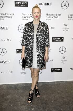 Franziska Knuppe bei der Laurel Fashion Show auf der Mercedes-Benz Fashion Week Berlin Autumn Winter 2017. Berlin, 18.01.2017 Foto:xS.xGabschx xFuturexImage
