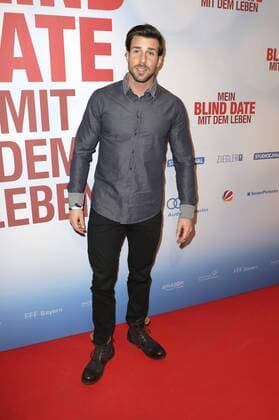Leonard Freier bei der Premiere des Kinofilms Mein Blind Date mit dem Leben im Kino in der Kulturbrauerei. Berlin, 18.01.2017 Foto:xS.xGabschx xFuturexImage