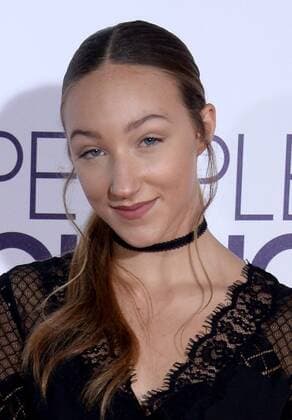 Dancer Ava Cota attends the 43rd annual People s Choice Awards at the Microsoft Theater in Los Angeles on January 18, 2017.  LAP20170118234 JIMxRUYMEN