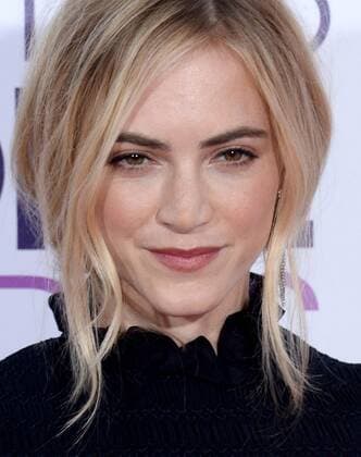 Actress Emily Wickersham attends the 43rd annual People s Choice Awards at the Microsoft Theater in Los Angeles on January 18, 2017.  LAP20170118245 JIMxRUYMEN