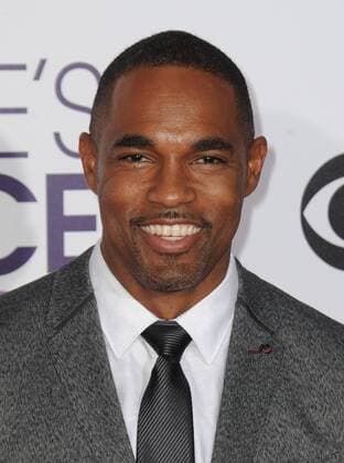 January 18, 2017 - Hollywood, California, U.S. - Jason George attends The 43rd People s Choice Awards - Arrivals held at the Microsoft Theater L.A. Live in Los Angeles, California on January 18, 2017. 2017 Hollywood U.S. - ZUMAl86_ 20170118_zaf_l86_088