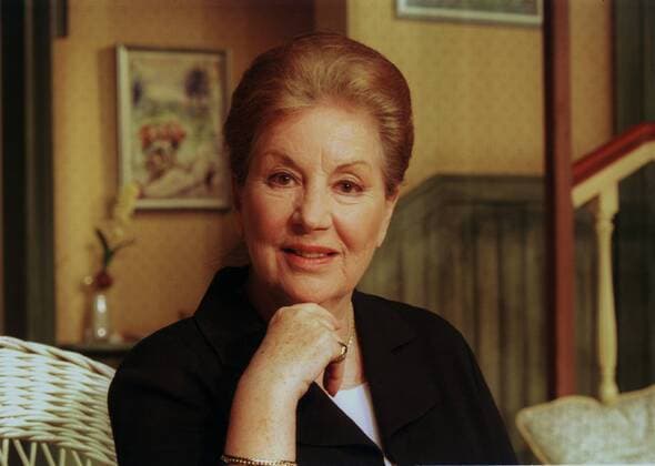 Deutschland, Duesseldorf, 16.04.2002 Johanna von KOCZIAN , deutsche Schauspielerin