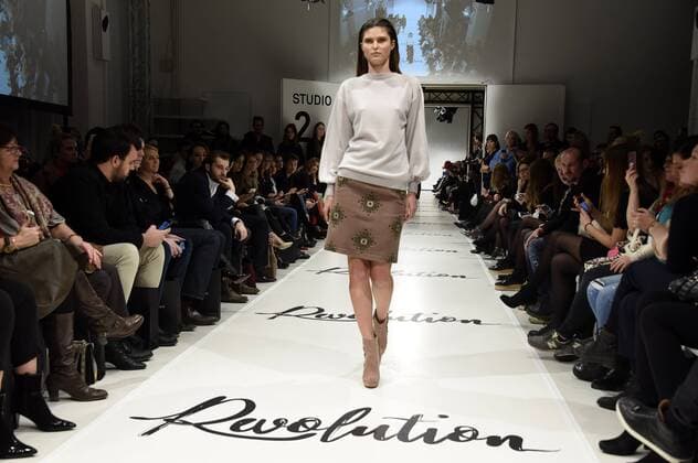 Model bei der Marcel Ostertag Fashion Show auf der Mercedes-Benz Fashion Week Berlin Autumn Winter 2017. Berlin, 18.01.2017 Foto:xF.xKernx xFuturexImage