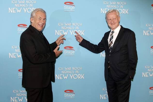 Pepe Lienhard und Freddy Burger bei der Premiere der Wiederaufnahme des Musicals Ich war noch niemals in New York im Stage Theater. Hamburg, 19.01.2017 Foto:xgbrcix xFuturexImage