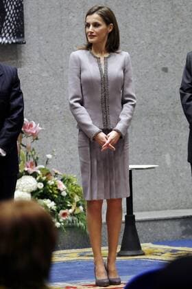 Königin Letizia von Spanien besucht Preisverleihung in Madrid Spanish Queen Letizia attends the awarding ceremony of the Tomas Francisco Prieto Award held at the Royal Mint in Madrid, Spain, on 20 January 2017. Japanese artist Mitsuo Miura was awarded with the prize. Tomas Francisco Prieto Award !ACHTUNG: NUR REDAKTIONELLE NUTZUNG!  20170120-636205191487343004