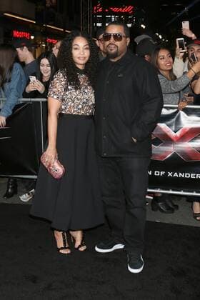 LOS ANGELES - JAN 19: Kimberly Woodruff, O Shea Jackson Sr aka Ice Cube at the xXx: Return Of Xander Cage Premiere at TCL Chinese Theater IMAX on January 19, 2017 in Los Angeles, CA  Copyright: xKathyxHutchinsx xIPAx