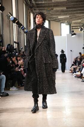 Paris Fashion Week, Modenschau ANN DEMEULEMEESTER - Paris, Frankreich - 20 01 2017 stephanechemin panoramic 
