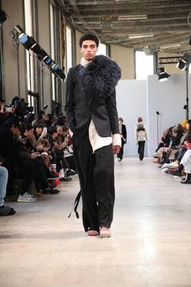 Paris Fashion Week, Modenschau ANN DEMEULEMEESTER - Paris, Frankreich - 20 01 2017 stephanechemin panoramic 
