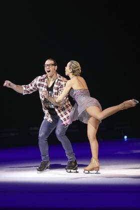 Viktoria Maksiuta und Stanislav Vederski bei der Premiere der Eisrevue Holiday on Ice - Time in der Lanxess Arena. Köln, 21.01.2016 Foto:xC.xHardtx xFuturexImage