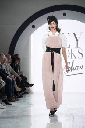 Model bei der Key Looks The Show by Peek & Cloppenburg auf der Mercedes-Benz Fashion Week Berlin Autumn Winter 2017. Berlin, 21.01.2017 Foto:xF.xKernx xFuturexImage