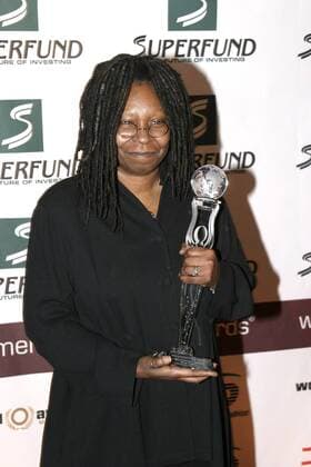 Oct. 16, 2006 - New York, NY, USA - 14 October 2006 - New York, NY USA - Whoopi Goldberg attends the 3rd annual Women s World Awards Press Room at The Hammerstein Ballroom. Whoopi 2006 Honoree. ANTHONY G. MOORE- K50263AGM. - ZUMAg49_ 20061016_gaf_g167_009