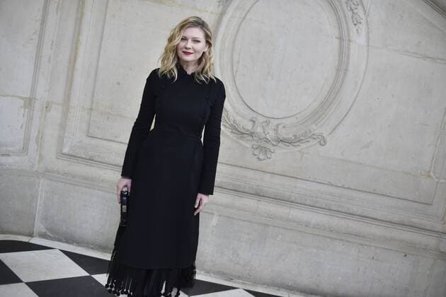 214987 Valentin Paoli Starface 2017-01-23 Paris France Paris Fashion Week 2017. Defile Dior. People. Photocall. Dunst, Kirsten  Copyright: xValentinxPaolix xStarfacex STAR_214987_025