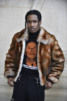 214987 Valentin Paoli Starface 2017-01-23 Paris France Paris Fashion Week 2017. Defile Dior. People. Photocall. Mayers, Rakim ( ASAP Rocky )  Copyright: xValentinxPaolix xStarfacex STAR_214987_124
