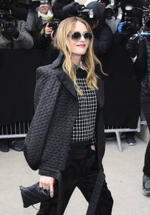 Vanessa Paradis MODE : Fashion Week - Chanel - 24 01 2017 FedericoPestellini Panoramic 