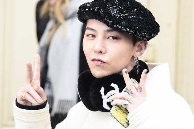 Paris Fashion Week - Prominente bei Chanel G Dragon ( chanteur ) MODE : Fashion Week - Chanel - 24 01 2017 FedericoPestellini Panoramic 