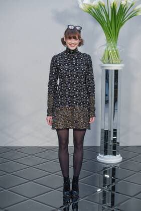 Paris Fashion Week - Prominente bei Chanel 215015 Serge Arnal Starface 2017-01-24 France Paris Fashion week. Defile Haute Couture Printemps ete 2017. CHANEL. People. Warnier, Mathilde  Copyright: xSergexArnalx xStarfacex STAR_215015_110