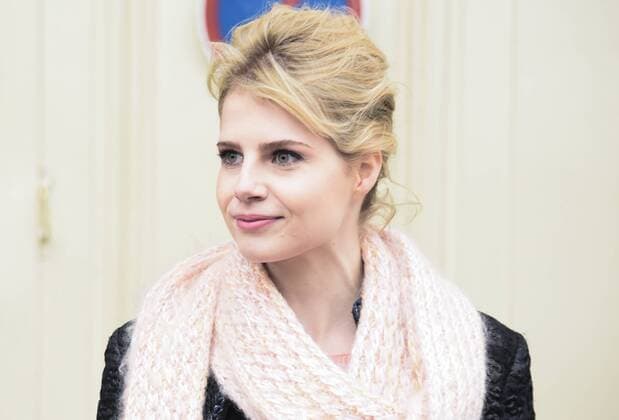 Lucy Boynton MODE : Fashion Week - Chanel - 24 01 2017 FedericoPestellini Panoramic 