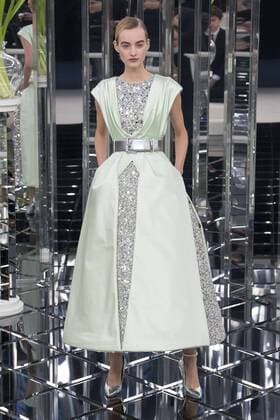 215021 Marineau Starface 2017-01-24 Paris France Paris Fashion week. Defile Haute Couture Printemps ete 2017. CHANEL. Paris Fashion week. Defile Haute Couture Spring Summer 2017. CHANEL. Chanel, Couture, spring-summer 2017 Paris, France Editorial use only _sans_perso  Copyright: xMarineaux STAR_215021_051