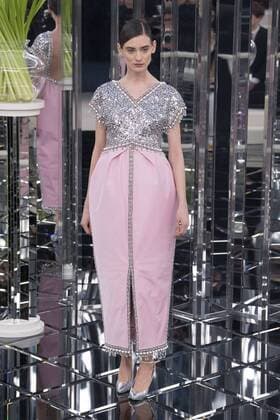 215021 Marineau Starface 2017-01-24 Paris France Paris Fashion week. Defile Haute Couture Printemps ete 2017. CHANEL. Paris Fashion week. Defile Haute Couture Spring Summer 2017. CHANEL. Chanel, Couture, spring-summer 2017 Paris, France Editorial use only _sans_perso  Copyright: xMarineaux STAR_215021_052