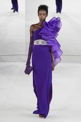 215029 Marineau Starface 2017-01-24 Paris France Paris Fashion week. Defile Haute Couture Printemps ete 2017 Alexis Mabille. Alexis Mabille Couture, spring-summer 2017 Paris, France Editorial use only _sans_perso  Copyright: xMarineaux STAR_215029_006