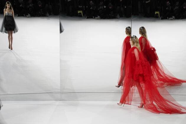 215029 Marineau Starface 2017-01-24 Paris France Paris Fashion week. Defile Haute Couture Printemps ete 2017 Alexis Mabille. Alexis Mabille Couture, spring-summer 2017 Paris, France Editorial use only _sans_perso  Copyright: xMarineaux STAR_215029_041