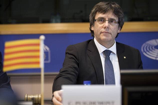 Konferenz zu katalanischem Unabhängigkeitsreferenderum in Brüssel January 24, 2017 - Brussels, Bxl, Belgium - Carles Puigdemont President of the Catalan government take part in the conference on The Catalan Independence Referendum at European Parliament headquarters in Brussels, Belgium on 24.01.2017 by Brussels Belgium - ZUMAw80_ 20170124_zaf_w80_012