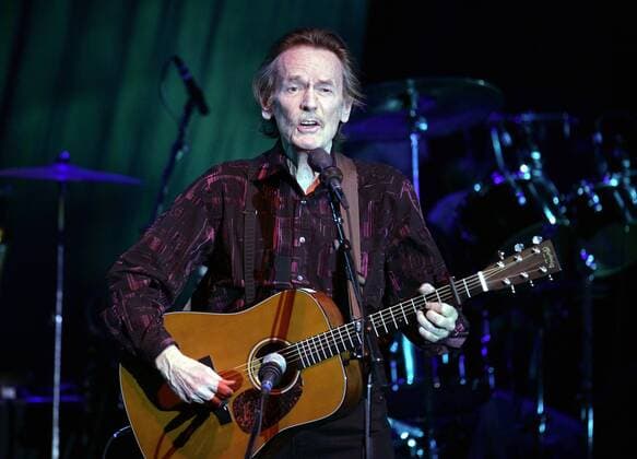 Jan 19, 2006; Toronto, Ontario, CANADA; Canadian music legend Gordon Lightfoot and his band entertained about 300 people last night at the Dominion Club, Toronto s newest exclusive club. It s part of luxury condos at Yonge and King Sts. Mandatory  - ZUMAt14_ 20060119_mdm_t14_203 Copyright: xDavidxCooper TorontoxStarx