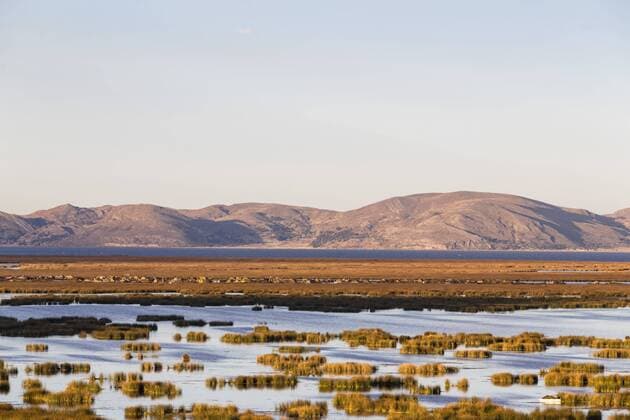 IMAGO Nature: Unsere Erde, Naturschutz, Indigene Völker Peru, Titicaca lake, Uros Floating Island  FOF08652