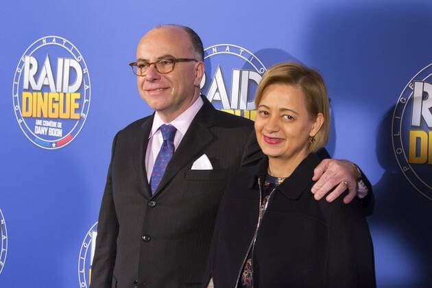 Raid Dingue Filmpremiere in Paris Bernard Cazeneuve et sa femme CELEBRITES : Avant premiere du film Raid Dingue - Paris - 24 01 2017 StephenCaillet Panoramic 