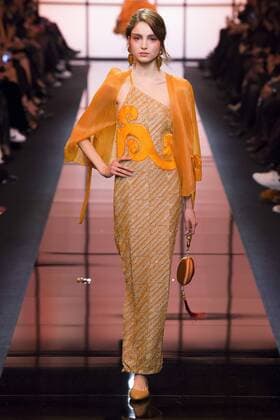 215042 Marineau Starface 2017-01-24 Paris France Paris Fashion week. Defile Haute Couture Printemps ete 2017. Giorgio Armani Prive. Armani Privé, spring-summer 2017 Paris, France Paris Fashion week. Defile Haute Couture Spring Summer 2017. Giorgio Armani Prive. Editorial use only _sans_perso  Copyright: xMarineaux STAR_215042_043