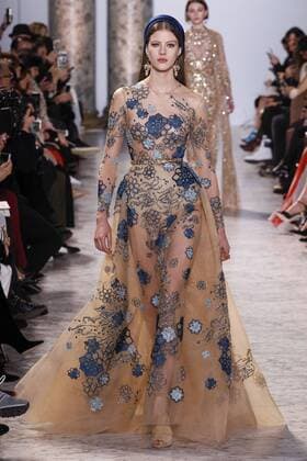 215064 Marineau Starface 2017-01-25 Paris France Paris Fashion week. Defile Haute Couture Printemps ete 2017. Elie Saab. Paris Fashion week. Defile Haute Couture Spring Summer 2017. Maison Margiela Elie Saab , Couture, spring-summer 2017 Paris, France Editorial use only _sans_perso  Copyright: xMarineaux STAR_215064_034