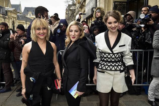 Berengere Krief - Marilou Berry - Deborah Francois CELEBRITES : Ankunft Modenschau - JP Gaultier - Paris - 25 01 2017 JBAutissier Panoramic 