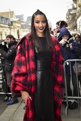 Flora Coquerel CELEBRITES : Ankunft Modenschau - JP Gaultier - Paris - 25 01 2017 JBAutissier Panoramic 