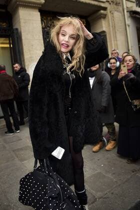 Arielle Dombasle CELEBRITES : Ankunft Modenschau - JP Gaultier - Paris - 25 01 2017 JBAutissier Panoramic 