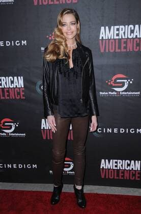 January 25, 2017 - Hollywood, CA, United States - 25 January 2017 - Hollywood, California - Denise Richards. American Violence Los Angeles Premiere held at The Egyptian Theater. Photo Credit: AdMedia Hollywood United States - ZUMAa123 20170125_zaa_a123_083 Copyright: xBirdiexThompsonx