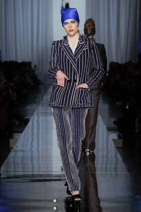 215071 Marineau Starface 2017-01-25 Paris France Paris Fashion week. Defile Haute Couture Printemps ete 2017. Jean Paul Gaultier. Paris Fashion week. Defile Haute Couture Spring Summer 2017. Jean Paul Gaultier. Jean Paul Gaultier , Couture, spring-summer 2017 Paris, France Editorial use only _sans_perso  Copyright: xMarineaux STAR_215071_004