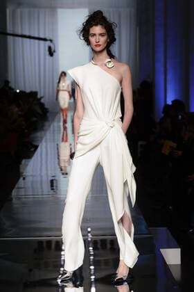 215071 Marineau Starface 2017-01-25 Paris France Paris Fashion week. Defile Haute Couture Printemps ete 2017. Jean Paul Gaultier. Paris Fashion week. Defile Haute Couture Spring Summer 2017. Jean Paul Gaultier. Jean Paul Gaultier , Couture, spring-summer 2017 Paris, France Editorial use only _sans_perso  Copyright: xMarineaux STAR_215071_022